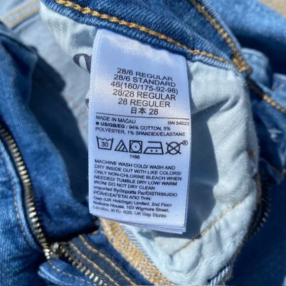 GAP High Rise Vintage Slim Jeans size 28/6 R - Blue wash - Picture 4 of 9